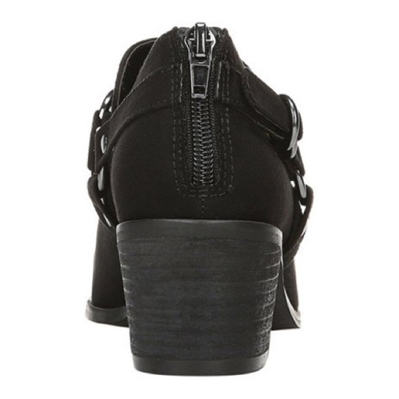 Carlos by Carlos Santana Black Vegan Suede Pointer Ankle Booties - Picture 3 of 13